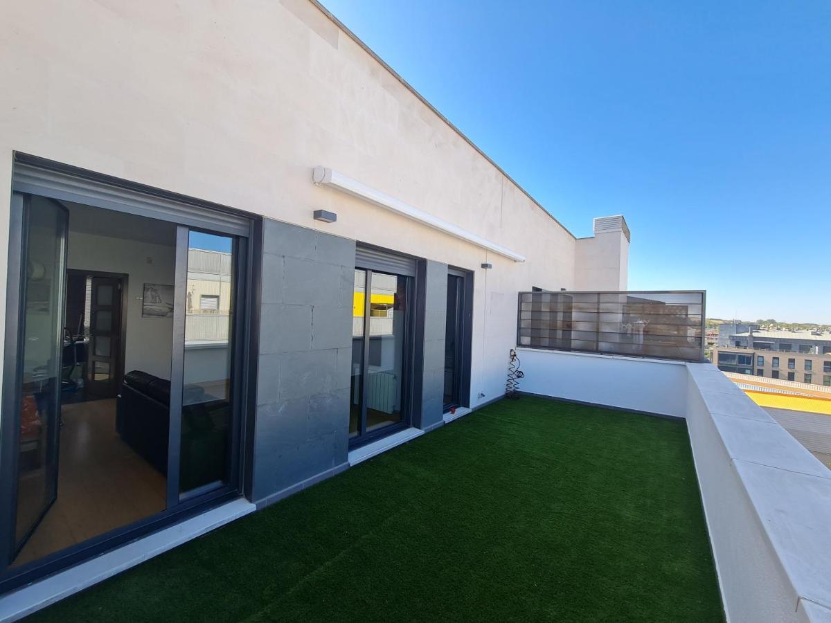 Atico De Lujo En El Centro De Burgos Apartment ภายนอก รูปภาพ